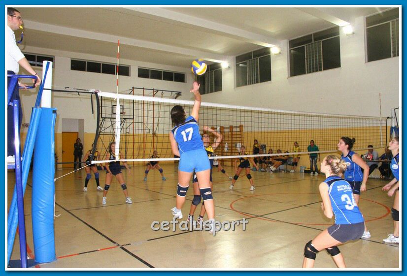 121144 volley 185_tn.jpg